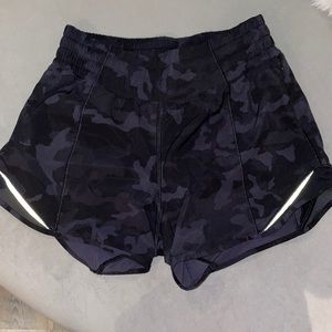 Hotty hot highwaisted lulu shorts